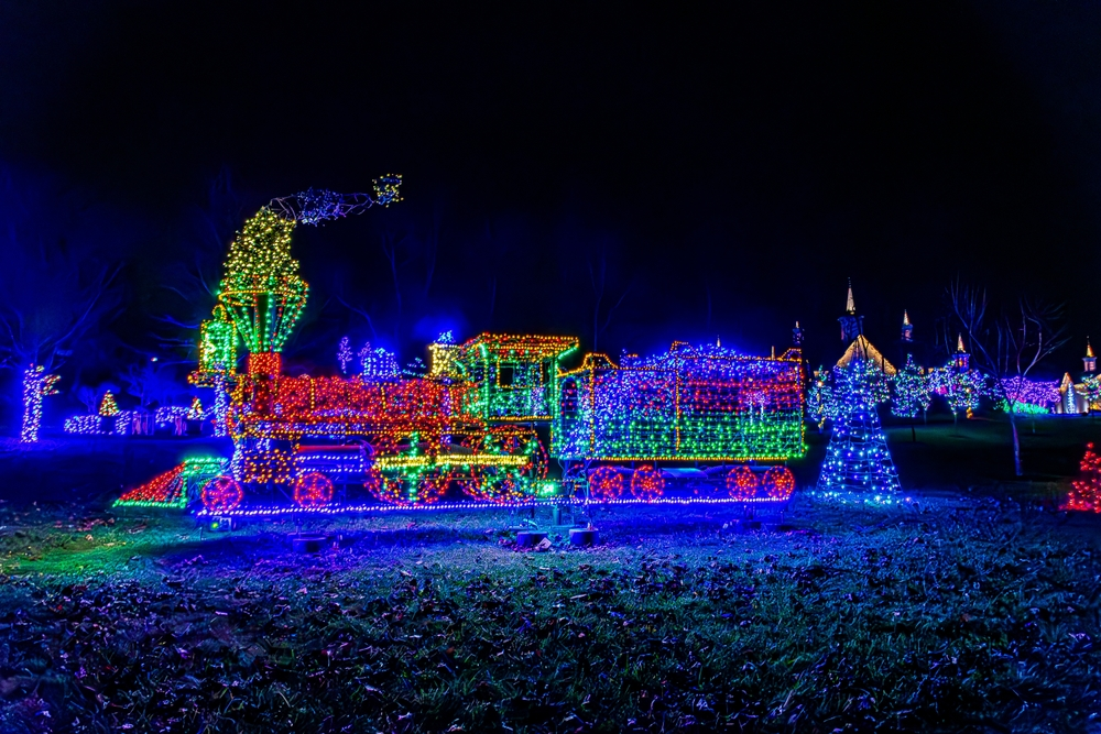 drive-through Christmas lights