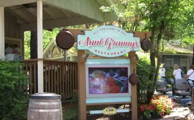 Aunt Granny's Restaurant at Dollywood