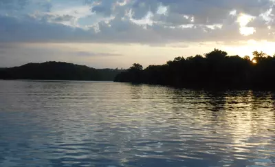 Lake Taneycomo at sunset